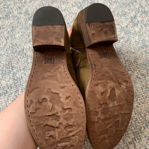 Frye Carson Boot - Picture 5 of 6